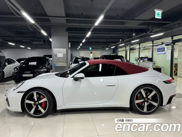 Porsche 911 2020 — Photo 10/15