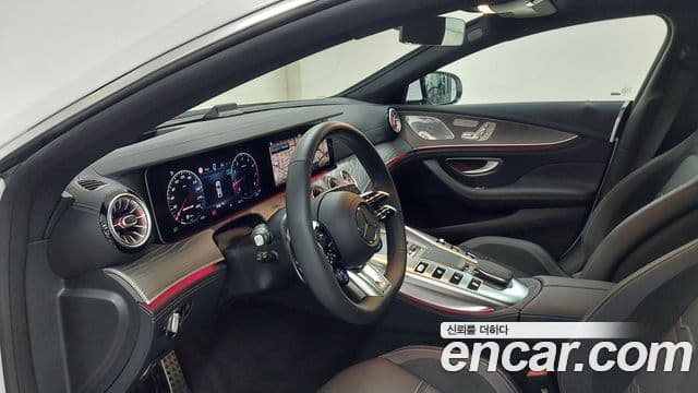 Mercedes-Benz AMG GT 2025 — Photo 5/18