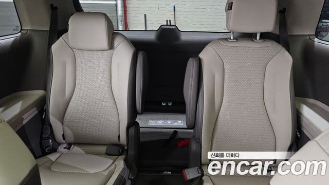 Kia Carnival 2025 — Photo 16/43