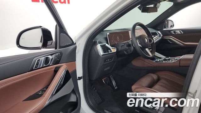 BMW X6 2025 — Photo 16/35