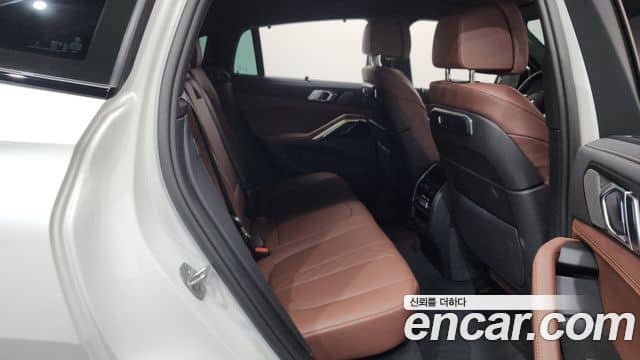 BMW X6, 2025
