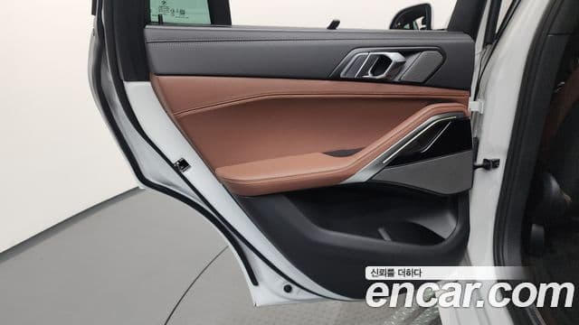 BMW X6 2025 — Photo 15/35