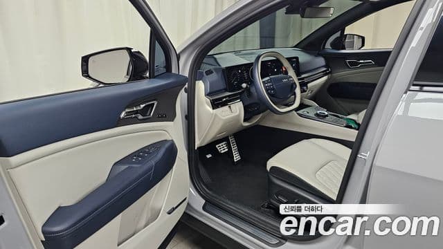 Kia Sportage 2025 — Фото 10/20