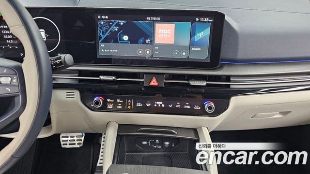 Kia Sportage 2025 — Фото 12/20