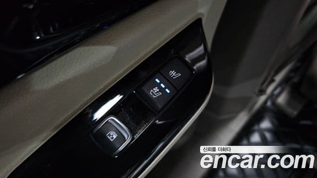 Kia Carnival 2021 — Şəkil 12/20