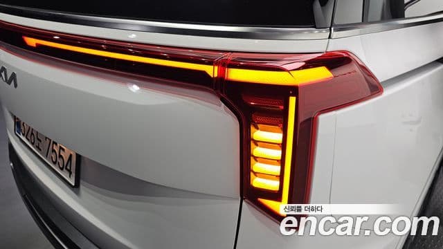 Kia Carnival 2024 — Photo 23/30