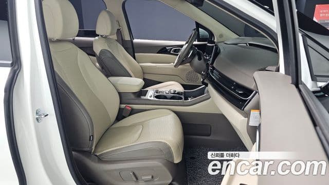Kia Carnival 2024 — Photo 19/30