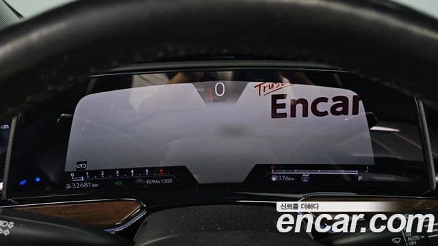 Cadillac Escalade 2023 — Photo 11/20