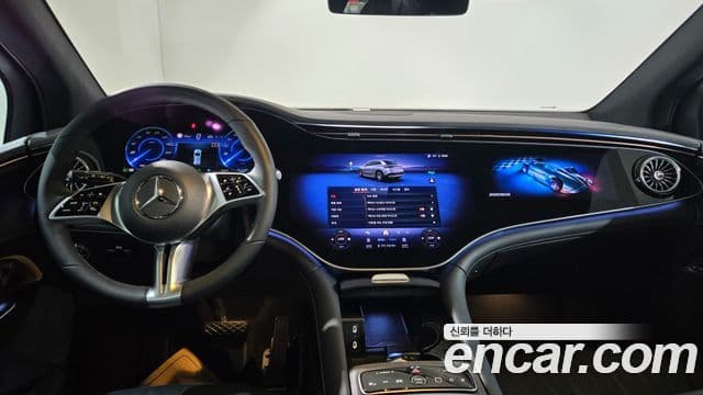 Mercedes-Benz EQE SUV 2026 — ფოტო 16/20