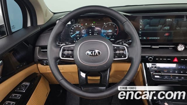 Kia Carnival 2020 — Фото 13/20