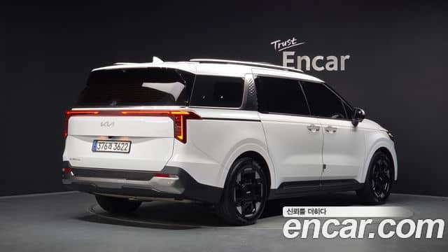 Kia Carnival, 2024