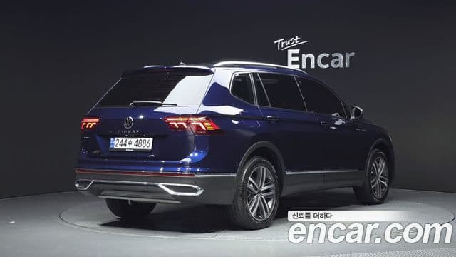 Volkswagen Tiguan Allspace 2023 — Фото 2/20