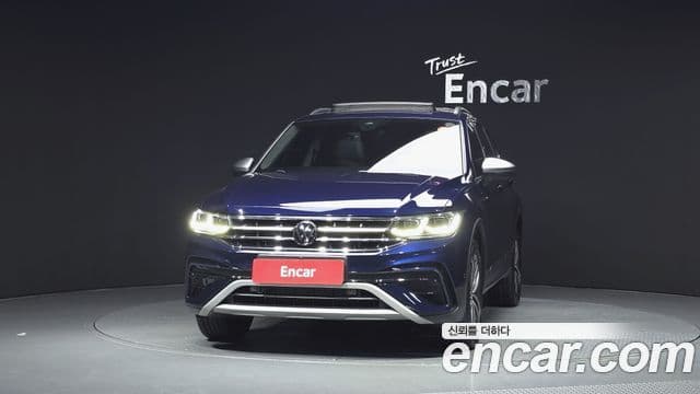 Volkswagen Tiguan Allspace 2023 — Фото 3/20