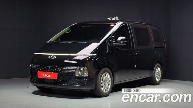Hyundai Staria 2023 — Фото 9/20