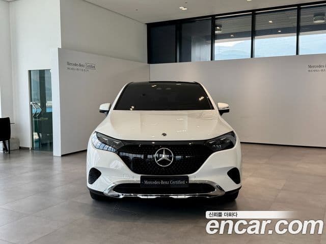 Mercedes-Benz EQE SUV 2024 — ფოტო 14/20
