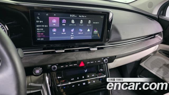 Kia Carnival 2023 — Фото 15/20