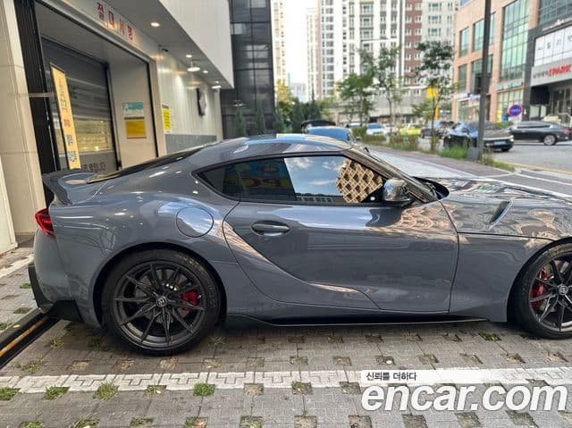 Toyota Supra 2024 — Photo 3/17