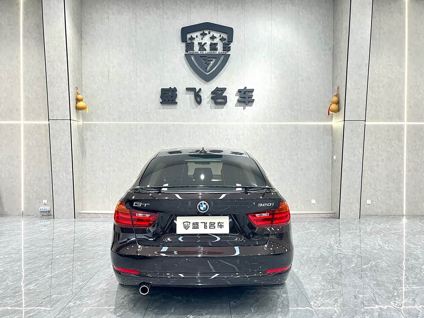 BMW 3 Series GT 2015 — Фото 6/20