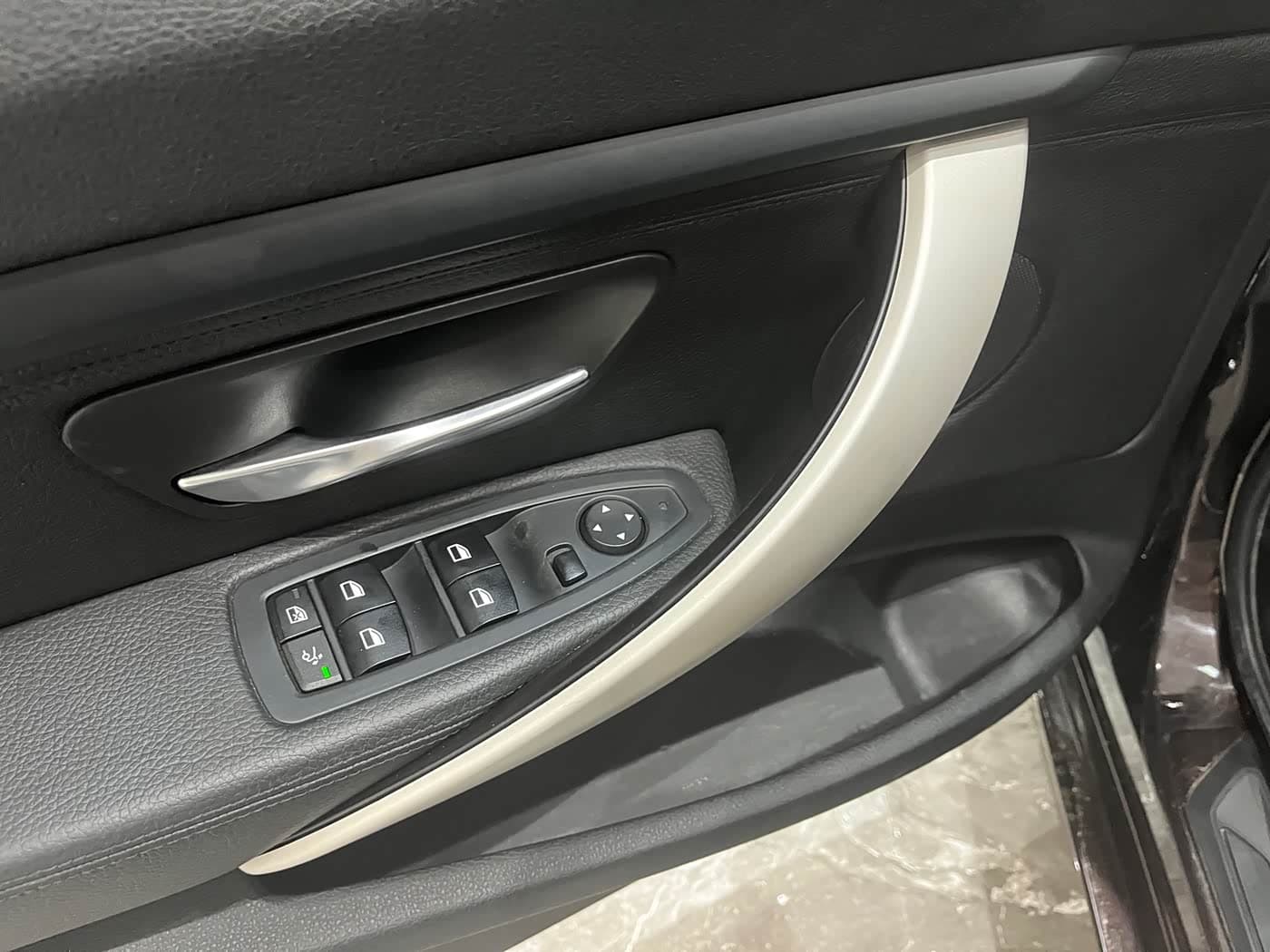 BMW 3 Series GT 2015 — Фото 18/20