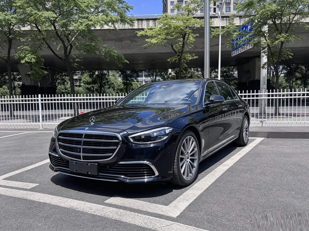 Mercedes-Benz S-Class 2023 — Фото 1/9