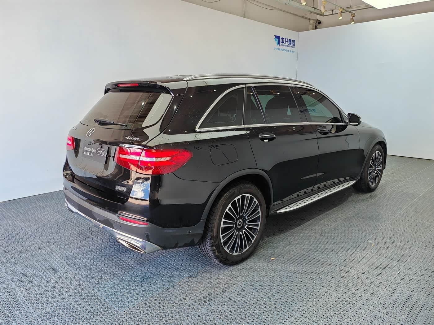 Mercedes-Benz GLC 2019 — Фото 6/16