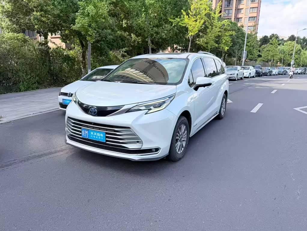 Toyota Sienna, 2022