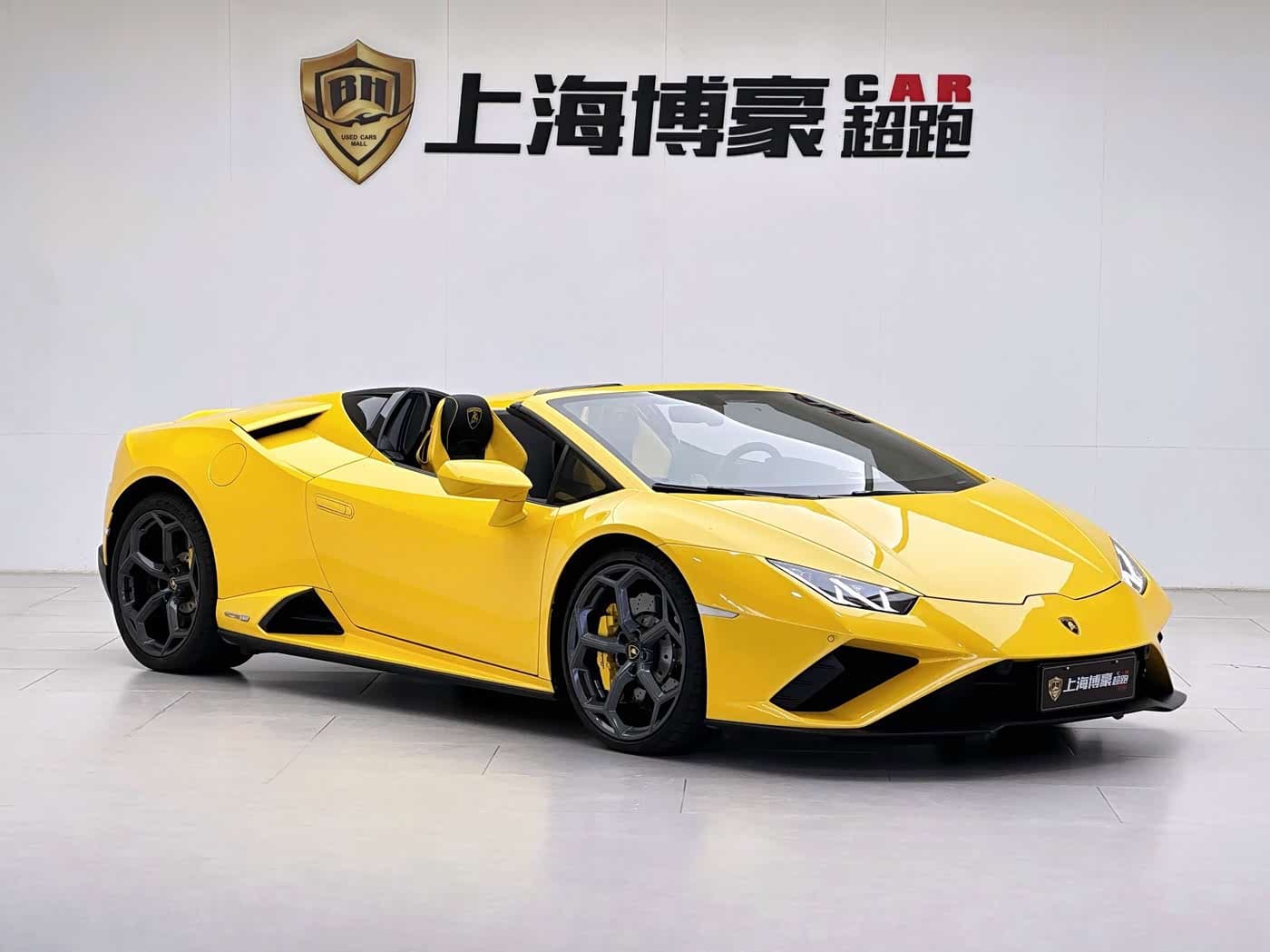 Lamborghini Huracán 2023 — Фото 2/20