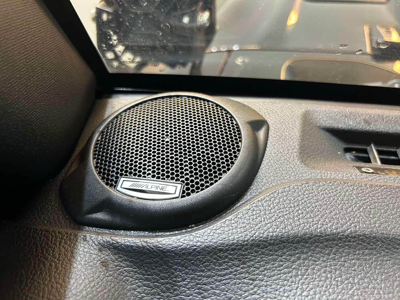 Jeep Wrangler 2019 — Фото 6/20