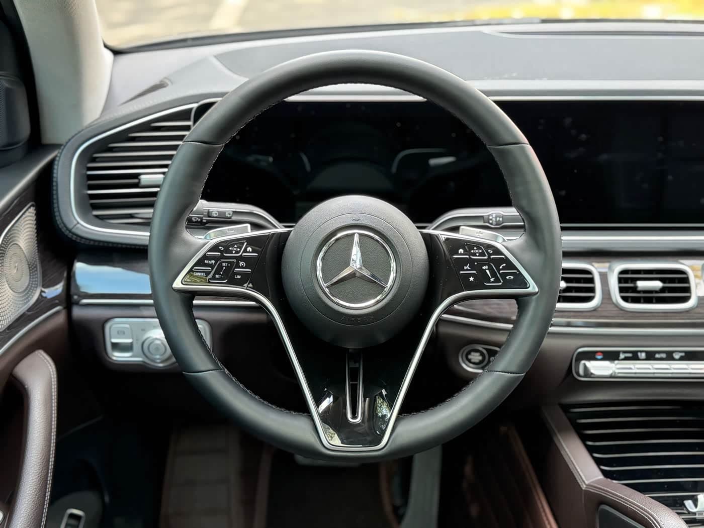 Mercedes-Benz GLE 2022 — Фото 12/18