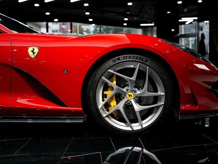 Ferrari 812 2018 — Фото 2/6
