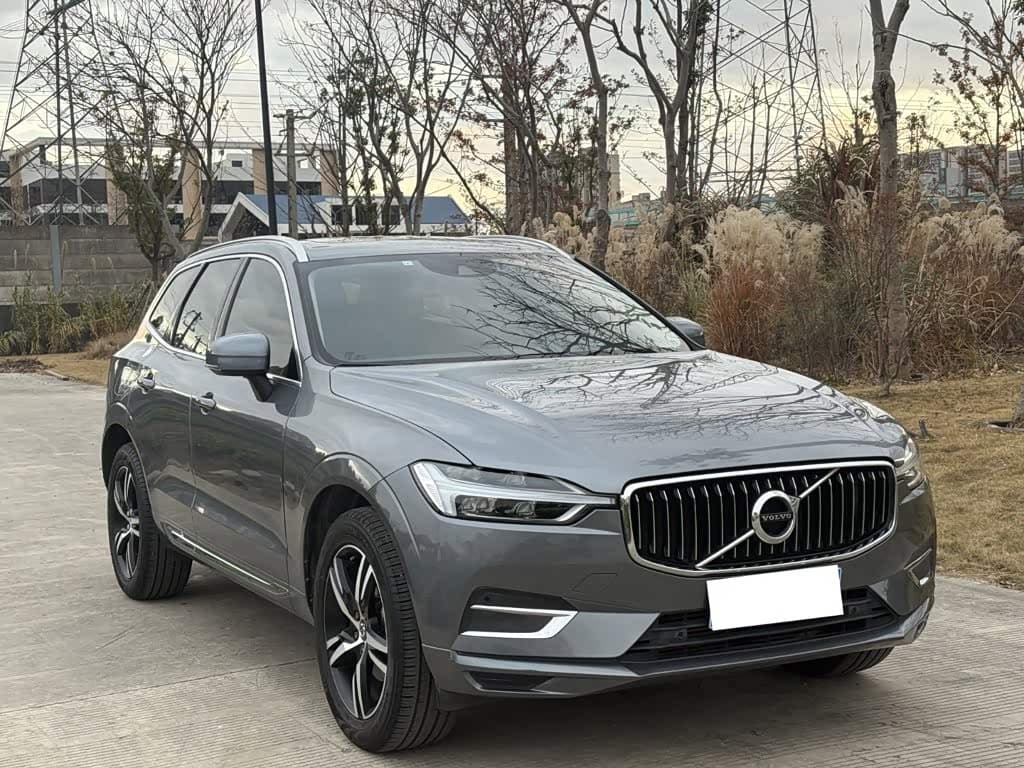 Volvo XC60 2020 — Фото 3/15