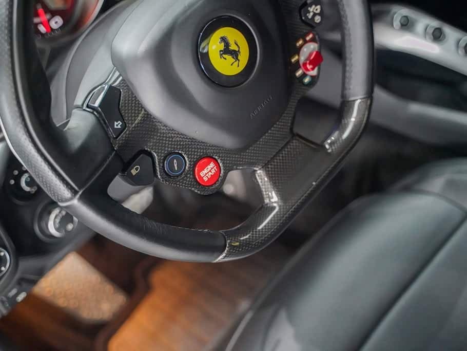Ferrari F12berlinetta 2015 — Фото 12/20