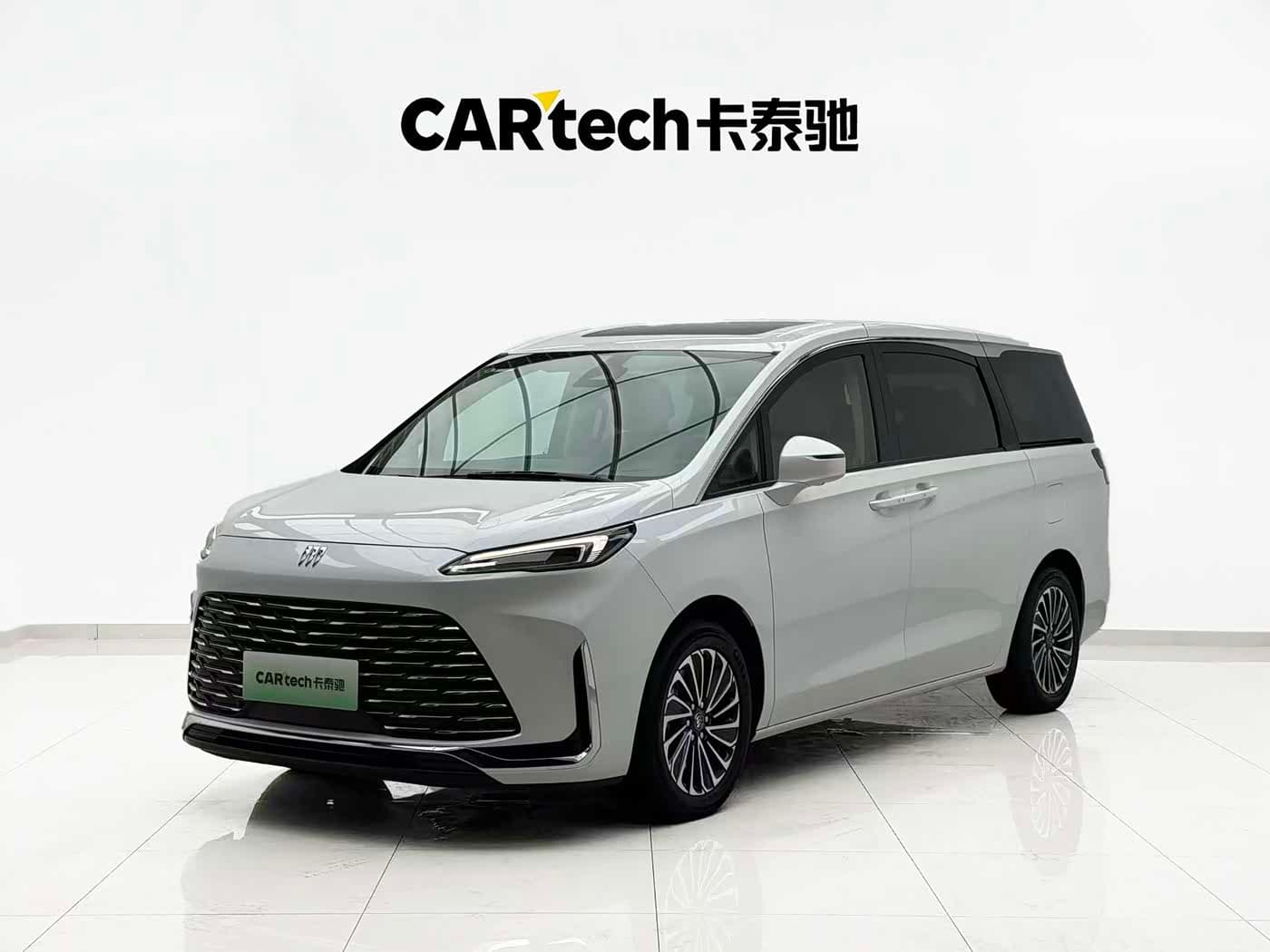 Buick GL8 New Energy 2025 — Фото 1/20