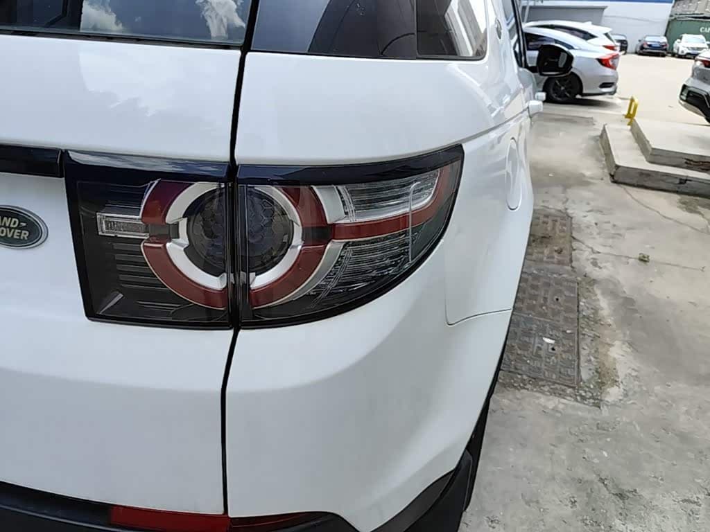 Land Rover Discovery Sport 2018 — Фото 8/20