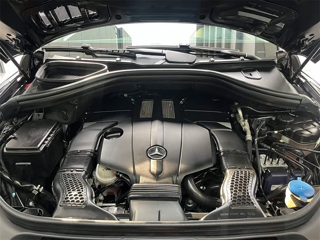Mercedes-Benz GLS 2016 — Фото 8/15