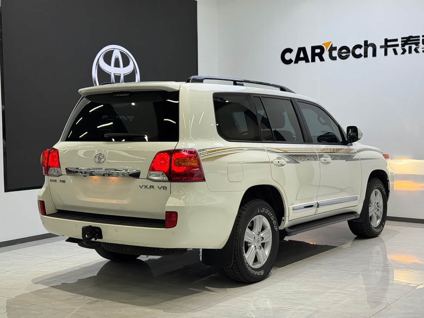 Toyota Land Cruiser 2012 — Фото 5/18