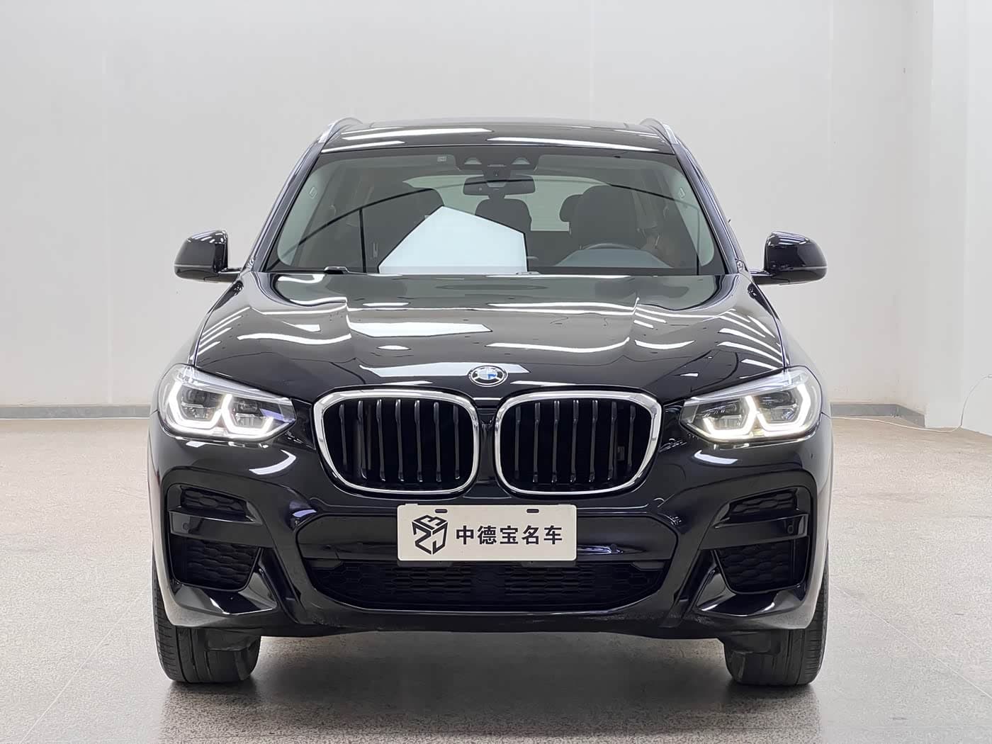 BMW X3 2021 — Фото 2/12