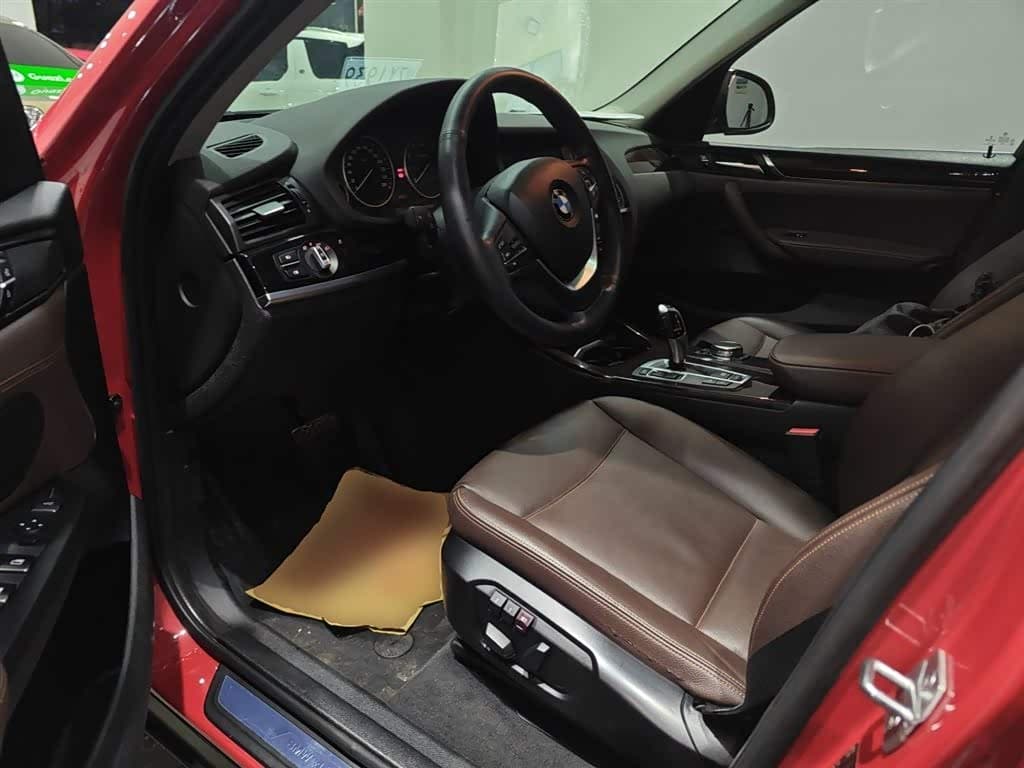 BMW X3 2015 — Фото 16/20