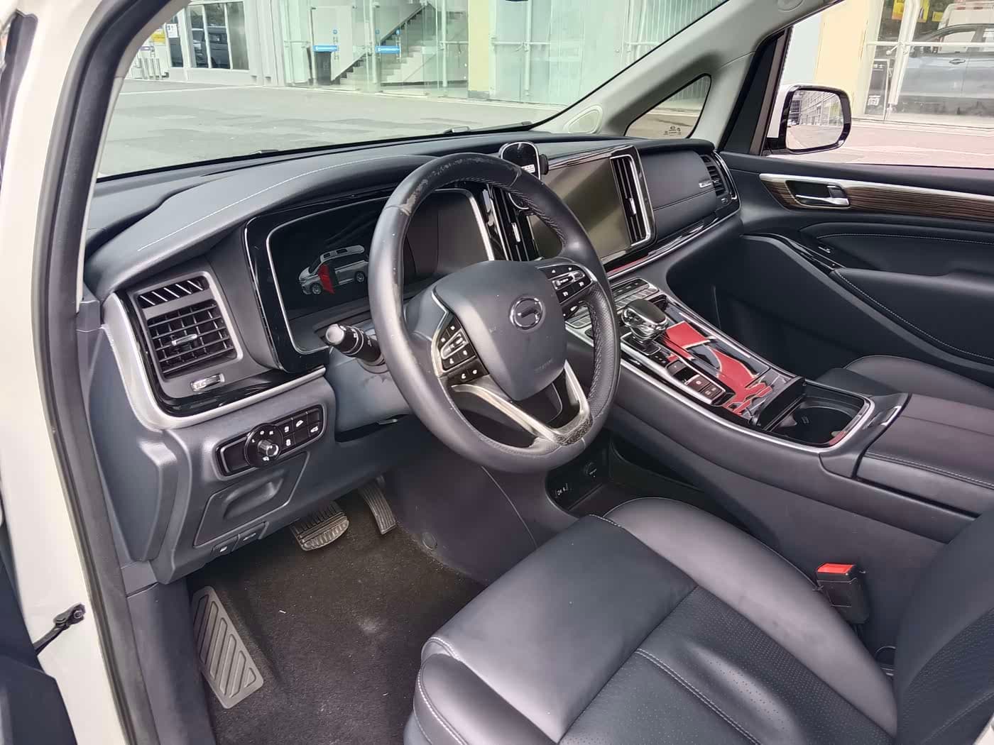 GAC Trumpchi Trumpchi M8 2021 — Фото 12/15