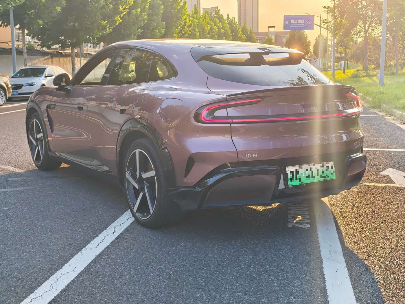 Xiaomi Auto Xiaomi YU7 2025 — Фото 11/11