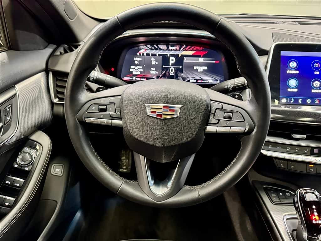 Cadillac CT5 2023 — Фото 14/20