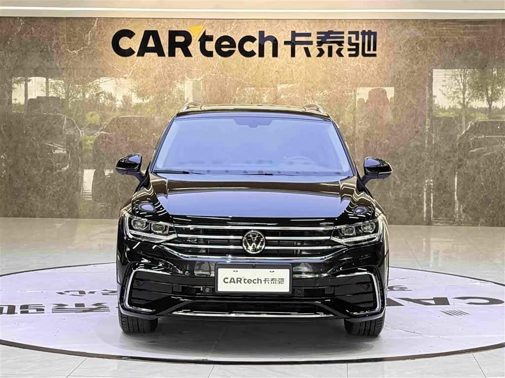 Volkswagen Tiguan L 2024 — Фото 2/20