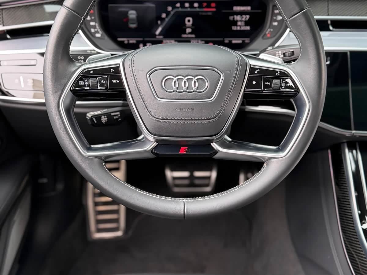 Audi S8 2022 — Фото 15/20