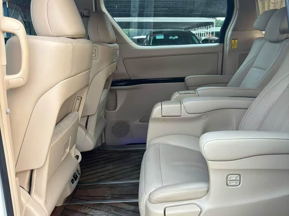 Toyota Alphard 2014 — Фото 4/8