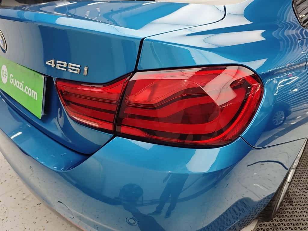 BMW 4 Series 2018 — Фото 8/20