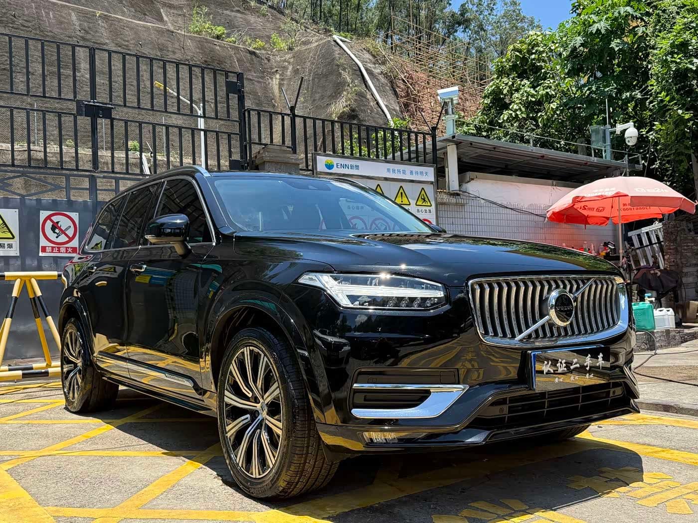 Volvo XC90 2020 — Фото 2/18