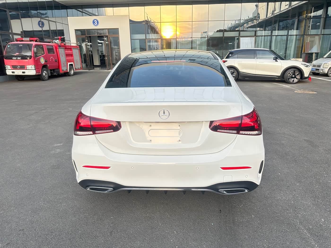 Mercedes-Benz A-Class 2023 — Фото 6/13