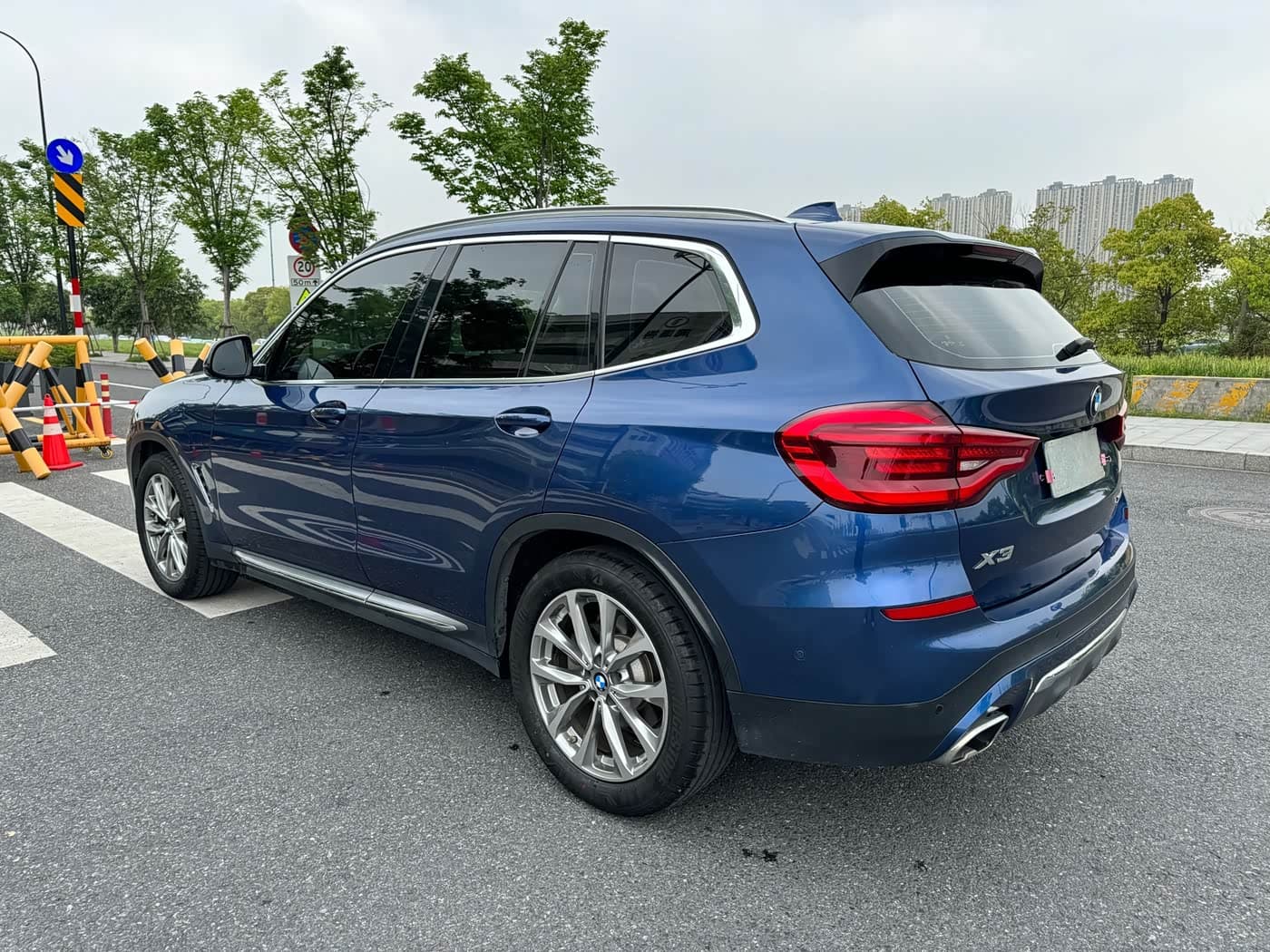 BMW X3 2020 — Фото 12/20