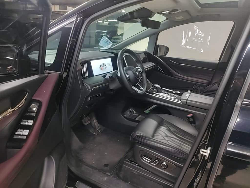 GAC Trumpchi Trumpchi M8 2024 — Фото 16/20