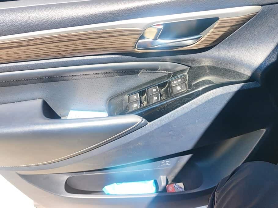 GAC Trumpchi Trumpchi M8 2022 — Фото 7/16